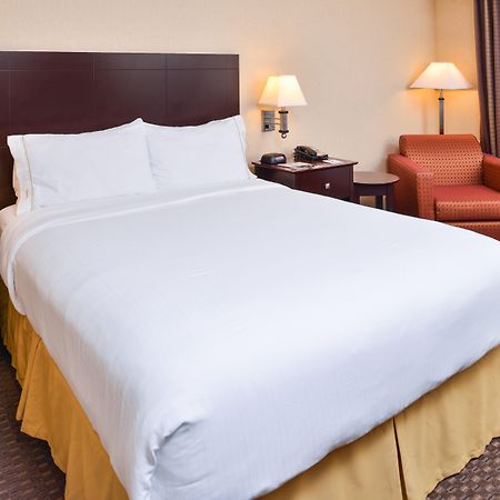 Holiday Inn Express Hotel & Suites Portland - Jantzen Beach By Ihg Eksteriør bilde