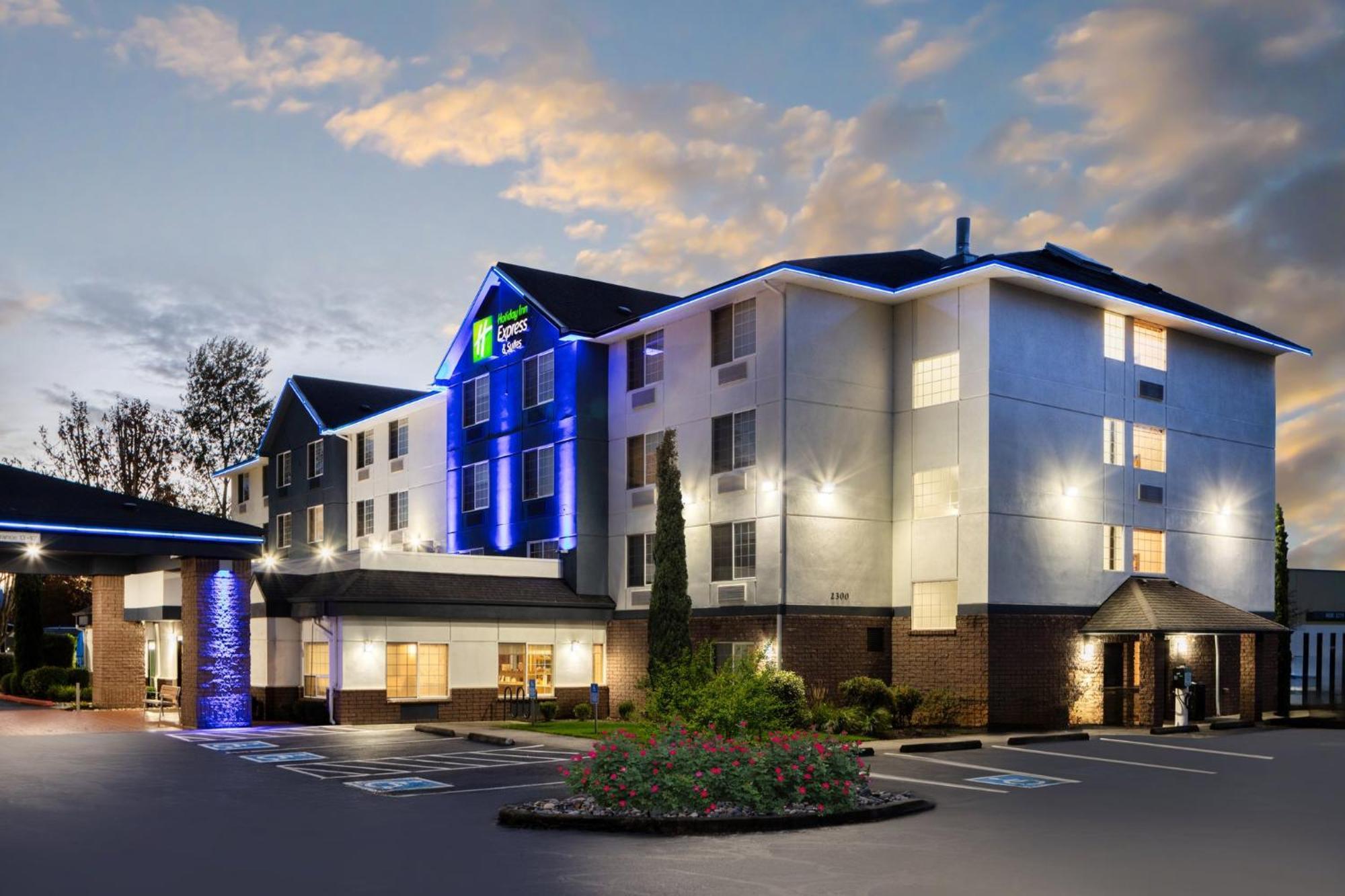 Holiday Inn Express Hotel & Suites Portland - Jantzen Beach By Ihg Eksteriør bilde