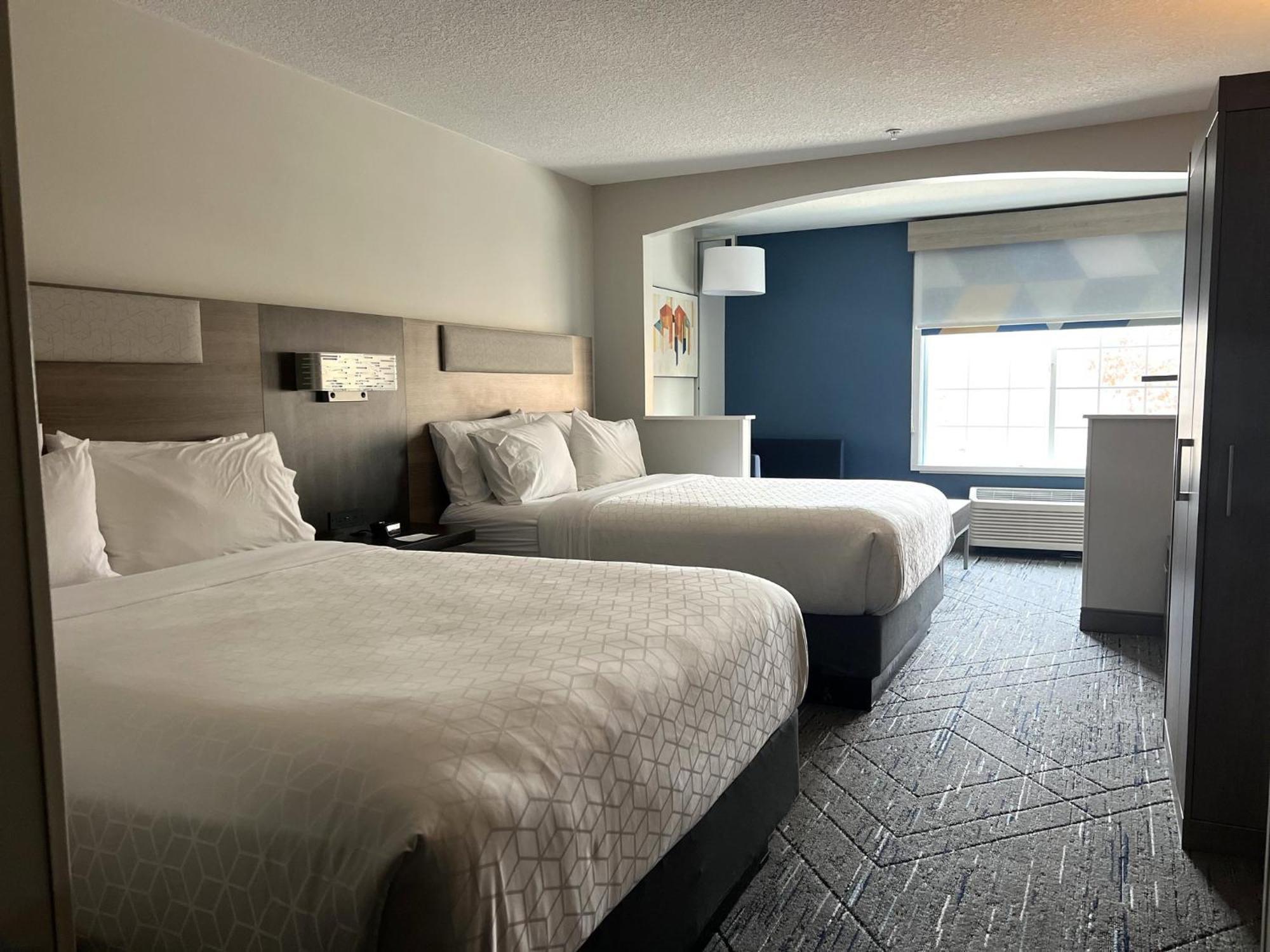 Holiday Inn Express Hotel & Suites Portland - Jantzen Beach By Ihg Eksteriør bilde