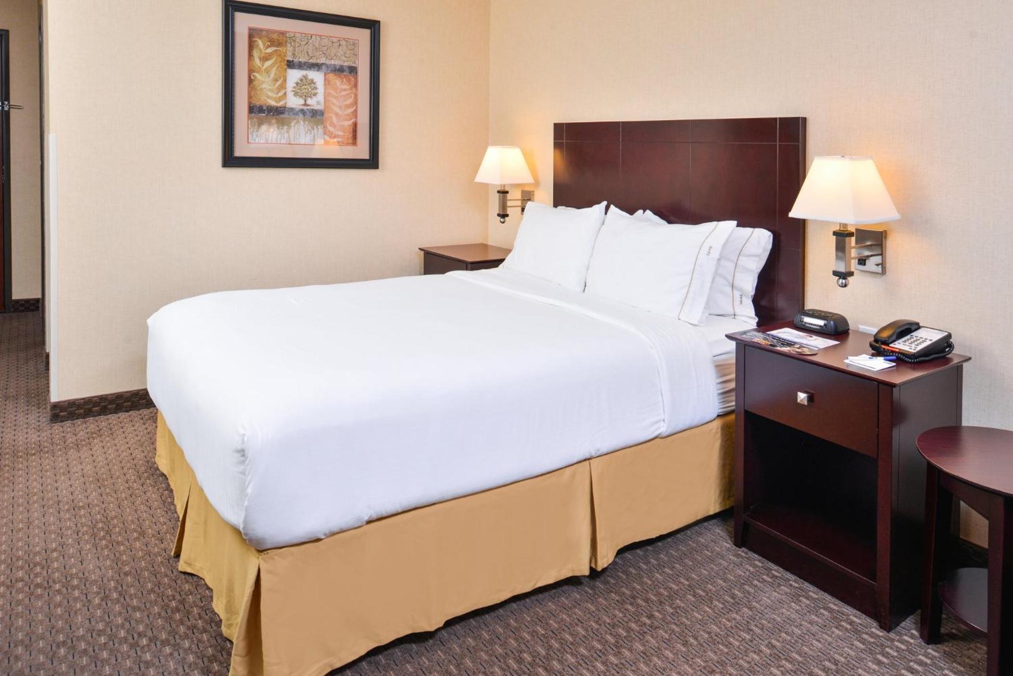 Holiday Inn Express Hotel & Suites Portland - Jantzen Beach By Ihg Eksteriør bilde