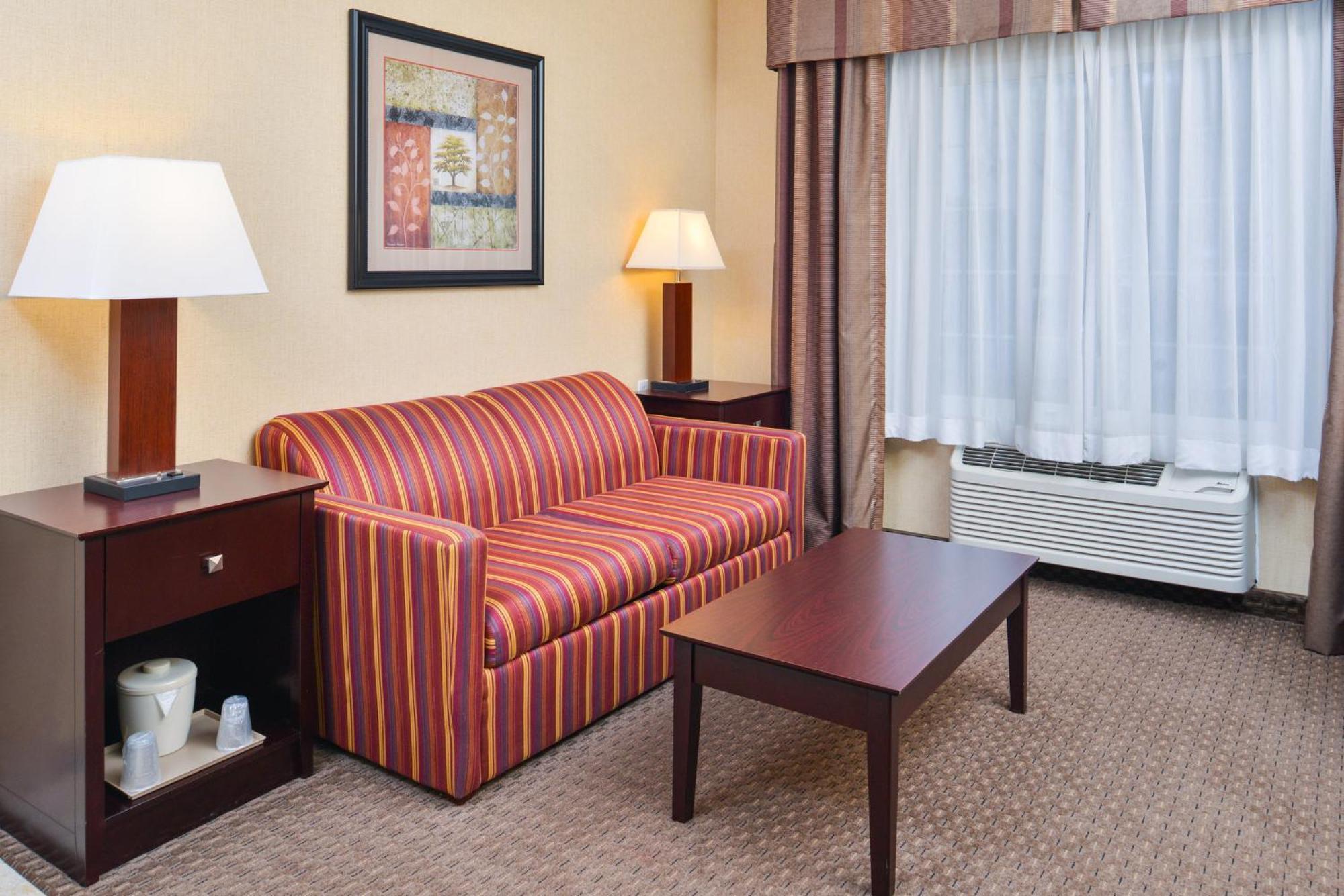 Holiday Inn Express Hotel & Suites Portland - Jantzen Beach By Ihg Eksteriør bilde