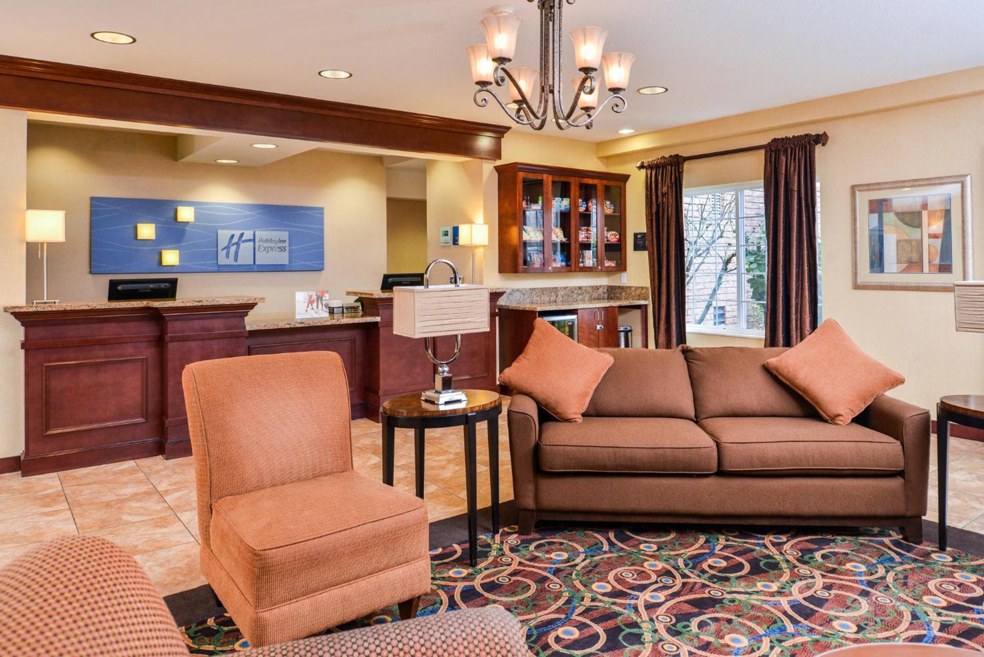 Holiday Inn Express Hotel & Suites Portland - Jantzen Beach By Ihg Eksteriør bilde